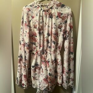 Chic Floral Print Long Sleeve Romper